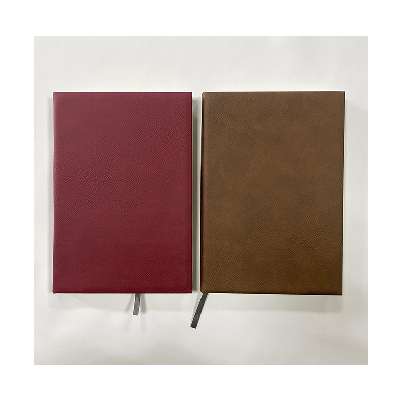 7' x 9 3/4' kunstlæderjournaler